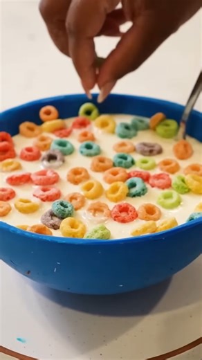 First try at a realistic cake – NAILED it!! 🍰💕 #reels #realisticcake #bakingvibes #homemade #cakegoals #proudofmyself | Trinity Jae