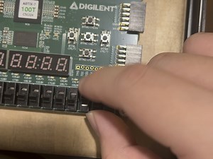 CDA 4240C-001 Lab1 FPGA Demo