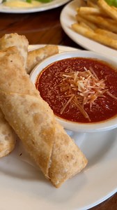 Dreaming of a classic holiday meal at the ol' Tamaqua Train Station Restaurant… with the lights glowing and maybe even a little snow falling outside? ❄️🎄 Call to reserve your table today- it fills up fast this time of year!👇 ☎️ (570) 668-3800 🌐 https://tamaquastationrestaurant.com/tamaqua-station-restaurant 📍18 N Railroad St, Tamaqua, PA 18252 #exploreschuylkill #schuylkillcountypa #visittamaquapa | Explore Schuylkill