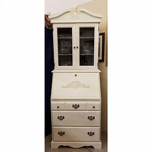 Gorgeous! Two piece #secretarydesk #desk #hutch. L28 W16 H80. $225. Booth 7 | RVA Antiques