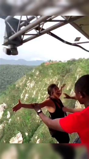 Physicswork S on Instagram: "Every year, bungy jumping accidents occur — not from rope failure, but from sudden heart stress. Learn why the bungy cord is extremely strong (up to 1 tonne capacity) and why health checks are more critical than rope safety."