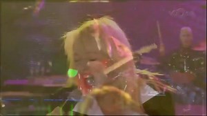 Se acuerdan de Cyndi Lauper? hoy tiene 70 años y fue una de las grandes figuras de la música de los 80. Les dejo "Money Changes Everything" | Miguel Angel Parra