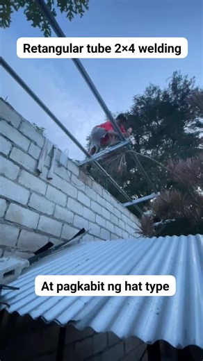 11K views · 41 reactions | 1.5mm rectangular tube welding at pagkabit ng hat type #tubularwelding #hattype #retangulartubewelding #weldingideas #SMAWWelding #FCAWWelding #squaretubewelding #SmallHouseDesignIdeas #tinyhousedesign #houseconstruction #installinghattype #colorroofing | Kidnanz Tv | Facebook