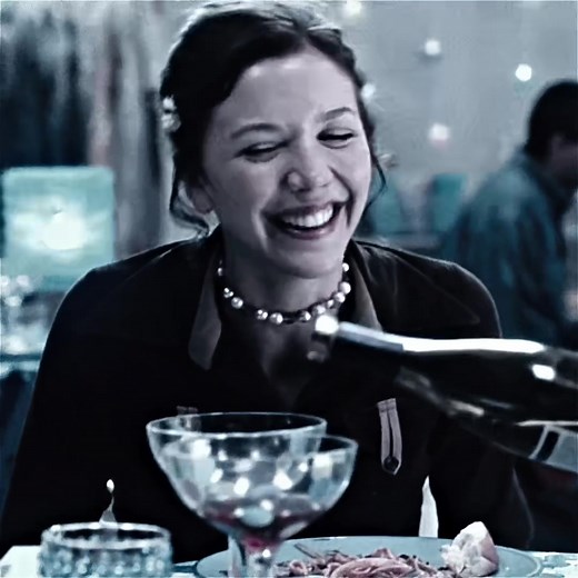 Maggie Gyllenhaal Face Reveal from Secretary 2002