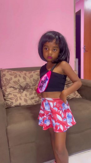 Sarah Sophia on Reels