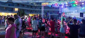 Mihai Trăistariu - Un trandafir crește la firida mea. 💜 💜 💜 Litoral, 2023. 💜 | Mihai Trăistariu