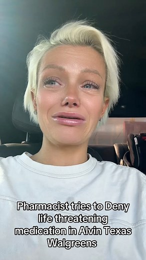 Pharmacist treats pregnant woman like trash over life threatening medication for her unborn child. #pharmacist #pregnant #pregnancy #baby Walgreens #alvin #texas Nygozi that’s all I could read she didn’t put her name on any of the papers. | Paula Rose Marie Souto