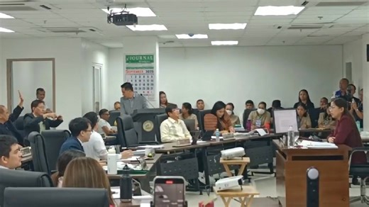 WATCH: Councilor Sedfrey Cabaluna sponsors a resolution "strongly urging" Congress and the Department of Transportation to provide assistance to transport cooperatives operating in Iloilo City. The resolution, passed during the regular session of the Sangguniang Panlungsod (City Council) on Wednesday (Oct. 1, 2025), took cognizance of the plight of the cooperatives, some struggling to meet their loan obligations with government banks. | Perla Lena | Philippine News Agency | Facebook