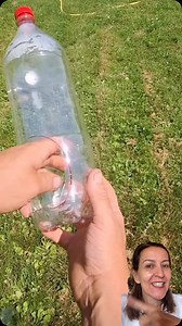 1M views · 10K reactions | Jogue fora seu aguador de jardim faça essa dica e dê adeus as idas e vindas pra encher o recipiente , #jardim #horta #dicas #agua | Manual das Dicas Top | Facebook