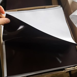 [Hot Item] Magnetic Squares Sheet Self Adhesive Magnet Sticker Magnetic Sheets Fridge Sticky Magnets with Adhesive Backing