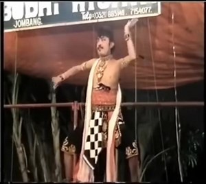 Sang maestro tari remo jawa timur cak purnomo #tariremo #ludruk #vod #fbpro | Yeni Rara