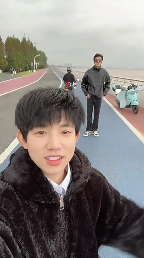 LGBT Morning Routine with Boyfriends