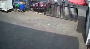 #throwbackthursday who remembers this zenith bank robbery video?culprits were eventually caught,the importance of CCTV cannot be over emphasized,get yours ☎️08034741279 #bullaugentech #cctvabuja #cctvinstallation | Bullaugen Technology Ltd | Facebook