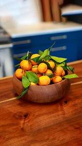 Sweet, juicy, and tart 🍊Sugar Gem Mandarins are here—but not for long! Grab yours before they’re gone! | Metropolitan Market