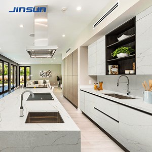 [Hot Item] Premium 2025 Calacatta Quartz Slab - Water-Resistant Kitchen Stone