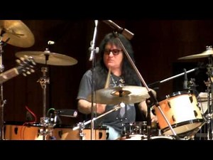 BOBBY RONDINELLI Drum Clinic feat. CRY FREE (2013)