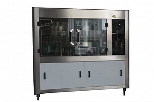 [Hot Item] Automatic Carbonated Drinks Production Plant with Crown Capping Machine