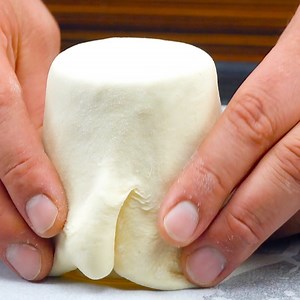 These 6 fun recipes are bringing the party to the pizza! 🍕🐙🍩🎉 📌 RECIPES: www.scrumdiddlyumptious.com/6-fun-pizza-recipes | Scrumdiddlyumptious