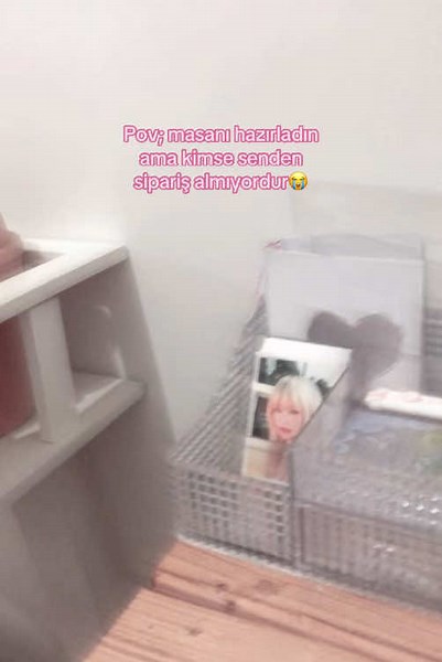 Sipariş alınnn #fyp #chanelshop #kesfet #kpop #oxo #photocardcollection