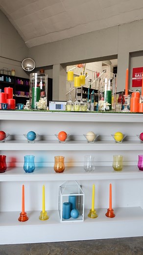 Goodbye winter 👋, hello spring! 🌈🌻 Our shelves are glowing with vibrant candles in every colour, shape & size you could dream of. PLUS, shop our End of Range SALE in-store & online - while stocks last! 🕯 Shop in-store or online: https://thecandlemerchant.co.za/product-category/deals/ T&Cs apply – Sale items not eligible for further discounts. Stock is readily available. 🕯️Enjoy free delivery on online orders of R1000.00 or more! (Anywhere within South Africa). . . . #TheCandleMerchant #Fami