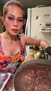 Cooking Dinuguan! #followershiglightseveryone #nonfollowers #dinuguan #galapong | Lea Delos Reyes Painter