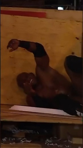 Scott Steiner dodges Bobby Lashley! #tnawrestling #prowrestling #impactwrestling #bobbylashley #scottsteiner #fbreels | TNA Wrestling