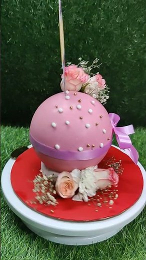 pink pinata hammer cake