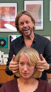 858K views · 5.6K reactions | Michael's side parting hack is so simple but so effective - and your bob will go from flat to flawless. We caught up with @mdlondon in his Soho hair studio to get some tips on how to style a bob including blow dry technique, an easy tip to add body, and the best way to part your hair to ensure volume on both sides. #bobhairstyle #bobstyling #shorthairstyling | woman&home | Facebook