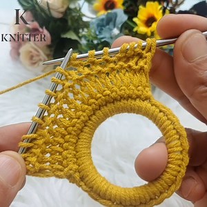26K views · 79 reactions | Gorgeous bag with plastic ring | Knitter | Facebook