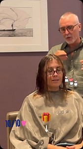 1.5K views · 1.5K reactions | Renewing the model’s hair with a beautiful short haircut.  #shorthair #haircut #women #shorthaircut #bob | Short HairCut | Facebook