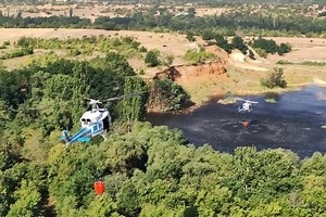 Serbian helicopter units are putting out fires in North Macedonia, photos from scene