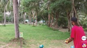 #OTD in 2018 Philo Brathwaite beat Nikko Locastro on the final 2 holes in Thailand! 📹: and films on YouTube | Disc Golf Pro Tour