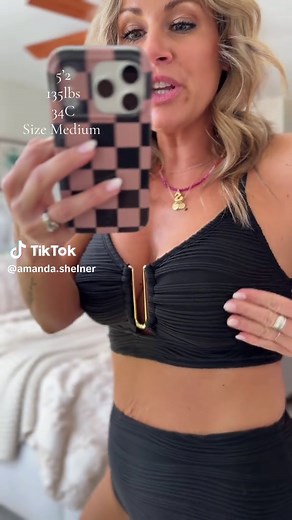 Flattering & Comfy Bikini: Perfect Fit & Unique Material