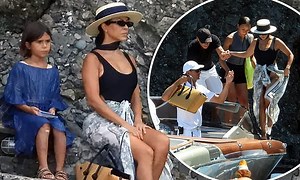 Kourtney Kardashian says goodbye to the Italian island Sardinia