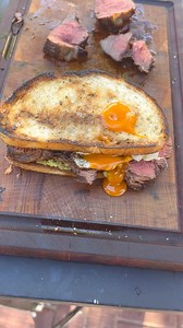 47K views · 2.5K reactions | Steak and eggs breakfast sandwich | Miguels cookingwithfire | Facebook