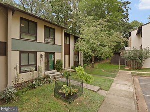 11968 Barrel Cooper Ct, Reston, VA 20191 - MLS VAFX2262980 - Coldwell Banker