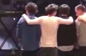 me when i put my arm around my girlfriends pretty waist