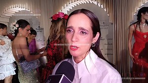 🚨#JULIETAVENEGAS sobre reggaetón mexa: "Siempre y cuando el artista sea auténtico me gusta" 🚨 Julieta Venegas nos comparte como se vive el #DíaDeMuertos en la privacidad de su hogar, fiesta que asegura es de sus favoritas. Respecto a los nuevos movimientos musicales como el #reggaetónmexa en donde el lenguaje contiene hasta palabras altisonantes dijo, lo respeta y le gusta siempre y cuando el artista lo haga desde su verdad y autenticidad. | Al Punto Noticias