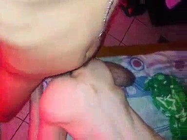 J'AI INVITÉ MON VOISIN À L'AUBE, POUR PROJECTER