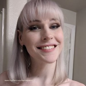 LiannaLawson's Official Social Fan Page | LoyalFans