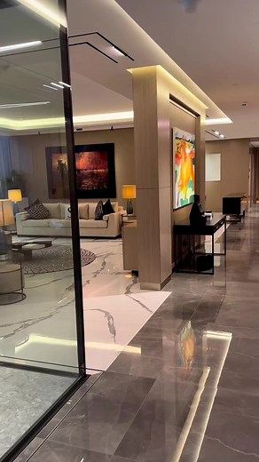 Warm Interior drawing room #reels #reelsfb #reelsvideo #trendingreel #house #home #homedecor #bestproperty #interiordesign #interior #housedecor #realestate #viral #trending #luxuryhouse | Udbhav Developers