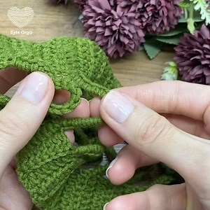 ✨Gorgeus Bandana. Crochet bandana making for you. You will love this. #crochet #bandana #howto | Bebek Örgü Kostüm