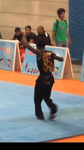 Les gens aiment trop sous-estimer les capacités de leurs propres compatriotes. Ce jeune a été champion du monde devant les descendants de cet art martial.. Félicitations Alex Yama .. | Nahounou Daleba