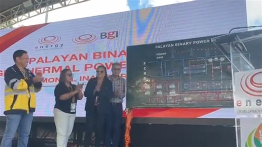 WATCH. Officials of the Energy Development Corporation (EDC) the municipal government of Manito in Albay province lead a ceremonial switch of the 28.9-megawatt (MW) Palayan Binary Geothermal Power Plant in Barangay Nagotgot on Friday (July 5, 2024). The PHP7 billion project is part of the expansion of the existing 140 MW Bacon–Manito (BacMan) facility and is synchronized with the Luzon grid. | via Connie Calipay | Philippine News Agency