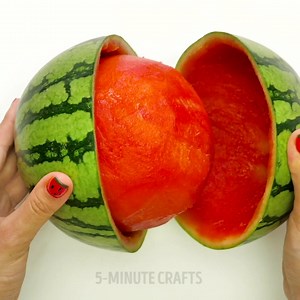 Awesome hacks and ideas with watermelon. 😻 | 5-Minute Crafts Teens
