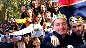 Queen's University More videos on my YouTube: https://www.youtube.com/channel/UCXlnUMmbfvVBmc5NqzlbFVw Follow me on Instagram: https://www.instagram.com/jackdenmo/?hl=en #pranks #hittingongirls #halloween #funniestvideos #socialexperiment #collegegirls #collegepickups #socialinteraction #friends #love #relationships #howtogetagirlsnumber #youtuber | Jack Denmo