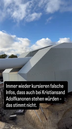 Christian Böhm on Instagram: "😲 Die Adolfkanone in Harstad ist ein einzigartiges Relikt des Zweiten Weltkriegs. Von den ehemals 11 gebauten Geschützen existieren heute nur noch 4 Exemplare – und alle befinden sich hier in Harstad. Immer wieder kursieren falsche Infos, dass auch bei Kristiansund Adolfkanonen stehen würden – das stimmt nicht. Dieser Standort ist weltweit der letzte, an dem diese gigantischen Kanonen noch erhalten sind. Demnächst das komplette Video auf unserem Kanal. YouTube: Sim