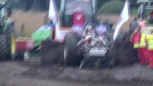 The Outlaw @ Tractor Pulling Edewecht 2017 | Tractor Pulling Fotos and Videos