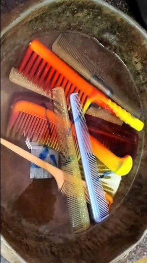 கையை வைக்காமல் ஈசியாக சுத்தம் செய்யலாம் // இப்படி ஒரு முறை செஞ்சு பாருங்க .