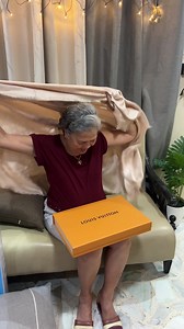 55K views · 812 reactions | Last minute gift shopping on Christmas eve + surprise kay mother lita! Panuorin ang kanyang reaction 凉 #AbawFam | AbawFam | Facebook